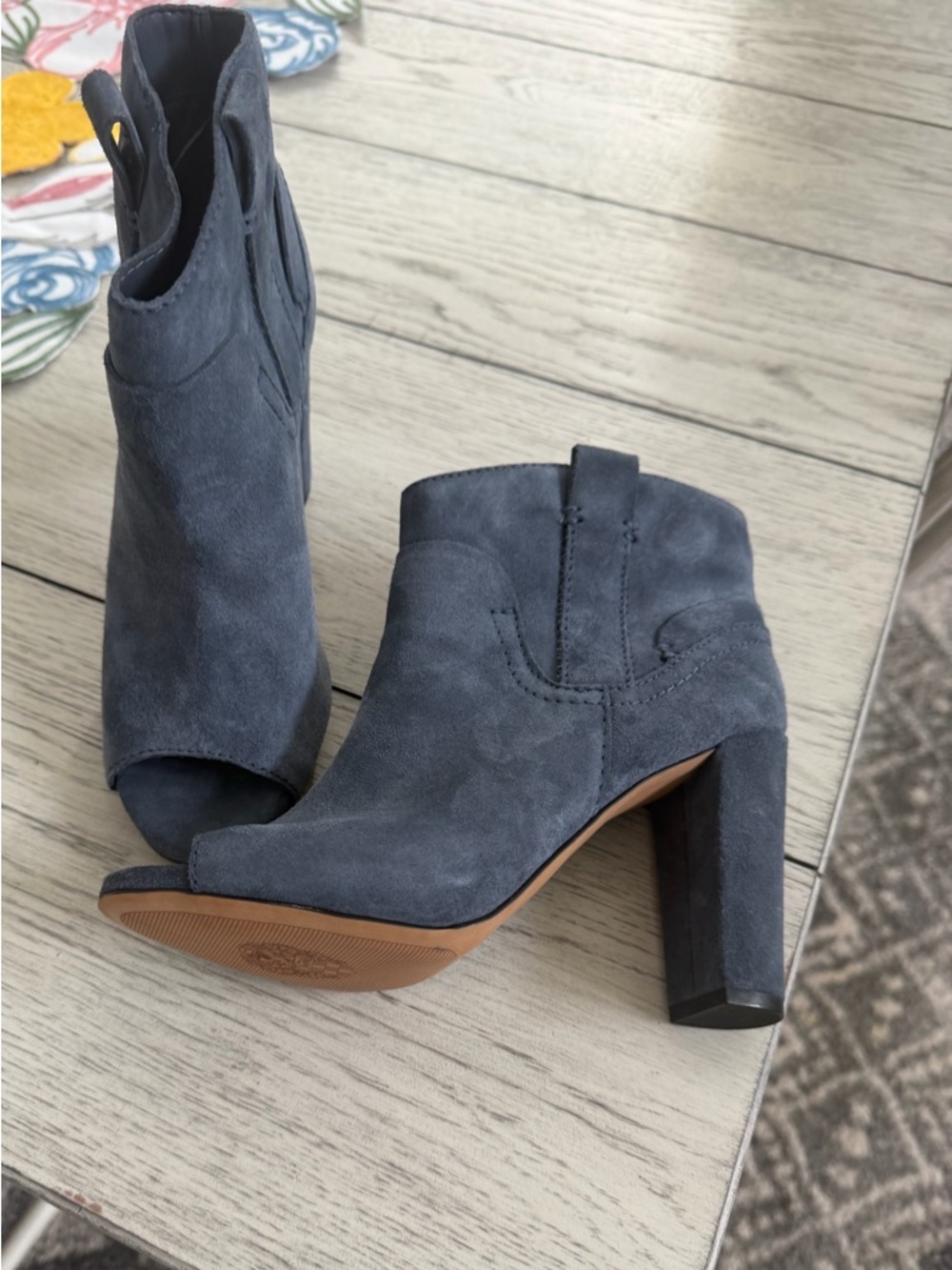 Vince Camuto Camey Suede Peep Toe Booties Grayish Blue Block Heels Sz 7.5 EUC